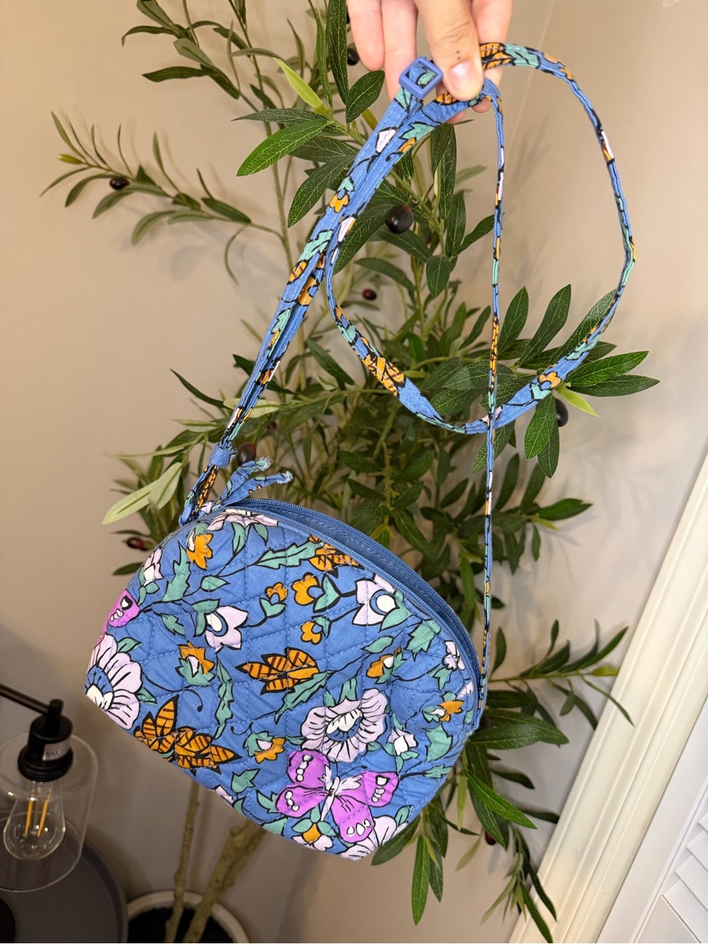 Vera Bradley Camera Bag Crossbody- Wild Prairie print